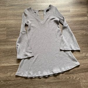 Walter Baker Bell Sleeve Tunic